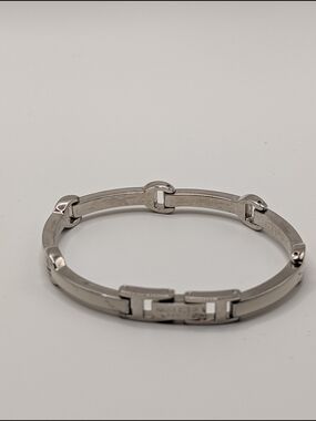 Anne Klein New York Silver Tone White Enamel Link Bracelet  Signed